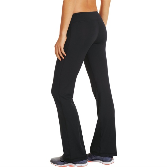 Under Armor Divvy Black Flare Leggings 